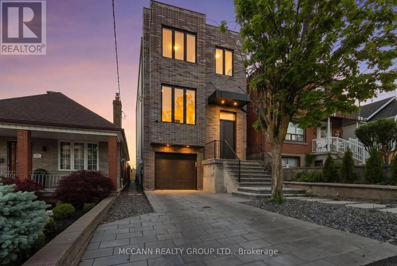 526 Westmount Avenue, Toronto (Oakwood Village), Ontario, M6E3N7, Toronto (Oakwood Village), Ontario — photo 1 of 5
