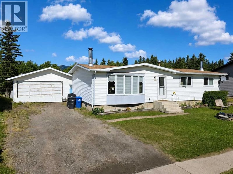 11054 Swann Drive, Grande Cache, Alberta, T0E0Y0, Grande Cache, Alberta — photo 1 of 5