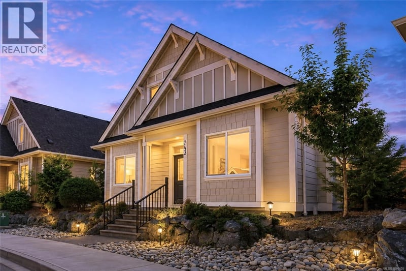 743 Briarwood Drive Southwest, Parksville, British Columbia, V9P0G5, Parksville, British Columbia — photo 1 of 5