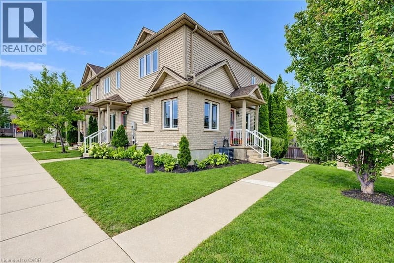 #40 10 FOXGLOVE Crescent, Kitchener, Ontario, N2E0E1, Kitchener, Ontario — photo 1 of 5