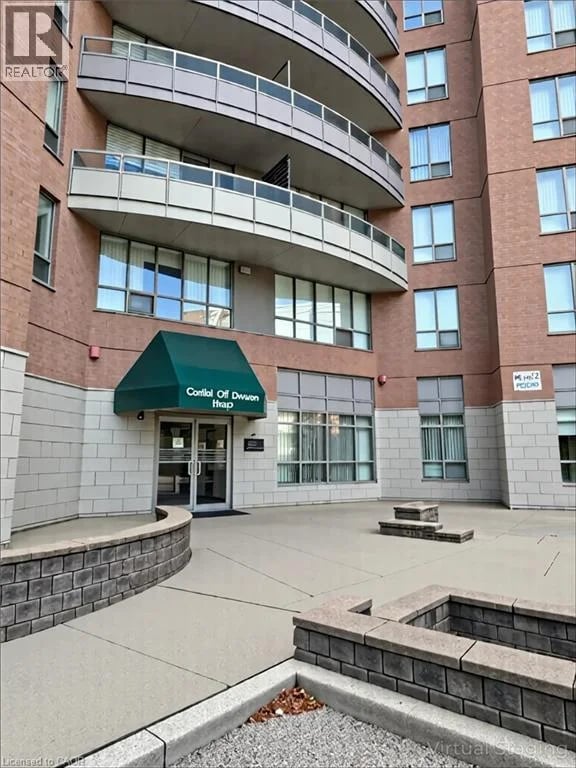 #707 4640 KIMBERMOUNT Avenue, Mississauga, Ontario, L5M5W6, Mississauga, Ontario — photo 1 of 5