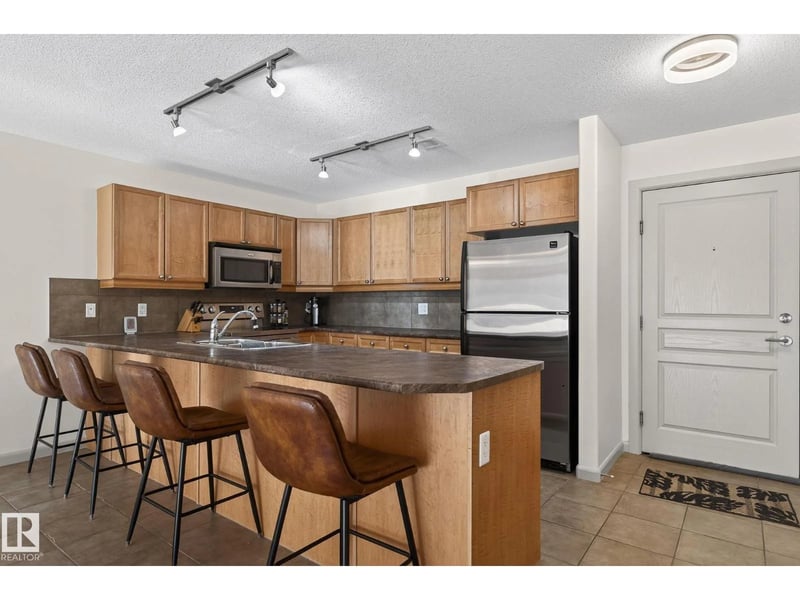 #222 400 PALISADES WY, Sherwood Park, Alberta, T8H0H4, Sherwood Park, Alberta — photo 1 of 5
