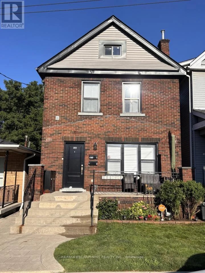 #1 372 MARY Street, Hamilton (North End), Ontario, L8L4W6, Hamilton (North End), Ontario — photo 1 of 5