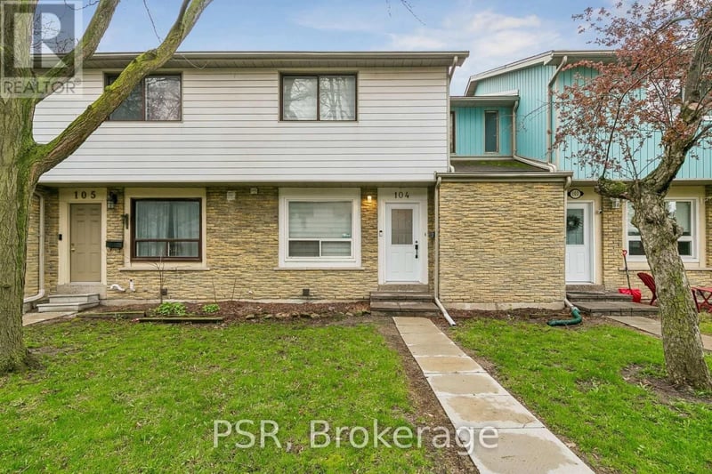 #104 6540 Falconer Drive, Mississauga (Streetsville), Ontario, L5N1M1, Mississauga (Streetsville), Ontario — photo 1 of 5