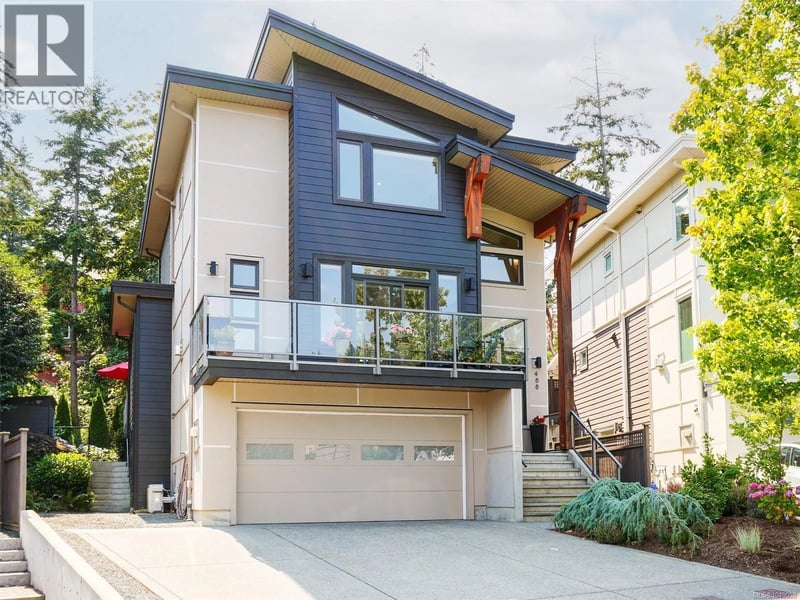 488 Regency Place, Colwood, British Columbia, V9C0C3, Colwood, British Columbia — photo 1 of 5