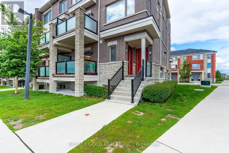 #16 240 Lagerfeld Drive, Brampton (Northwest Brampton), Ontario, L7A5G9, Brampton (Northwest Brampton), Ontario — photo 1 of 5