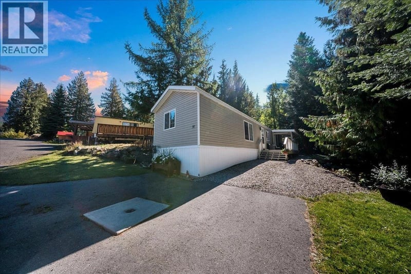 #30 891 MONTE VISTA Drive, Rossland, British Columbia, V0G1Y0, Rossland, British Columbia — photo 1 of 5