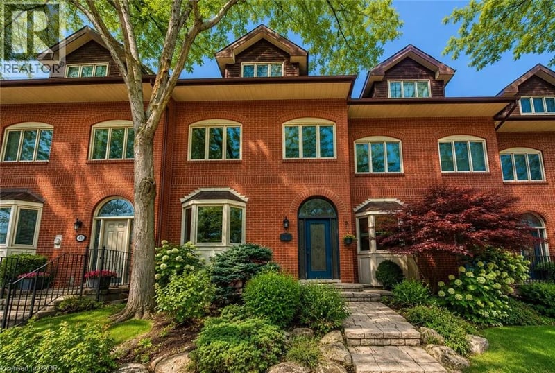 45 TRADEWIND Drive, Oakville, Ontario, L6L6K9, Oakville, Ontario — photo 1 of 5