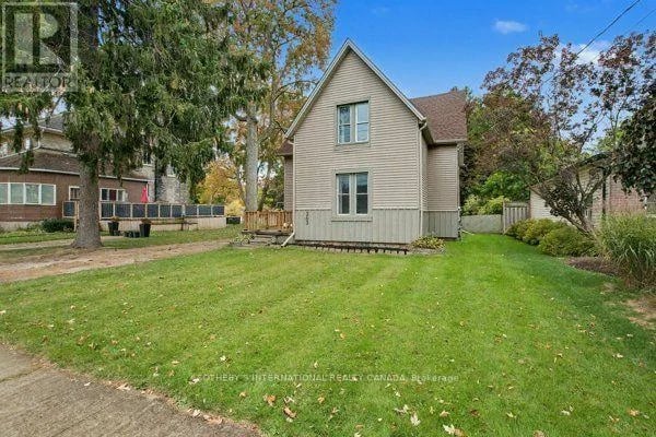 263 Cumberland Street, Minto, Ontario, N0G2P0, Minto, Ontario — photo 1 of 5