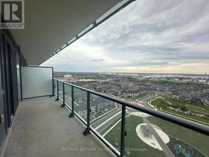 #1311 15 Skyridge Drive, Brampton (Bram East), Ontario, L6P4S3, Brampton (Bram East), Ontario — photo 1 of 5