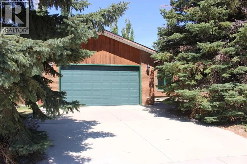 518 Maple Crescent, Picture Butte, Alberta, T0K1V0, Picture Butte, Alberta — photo 1 of 5