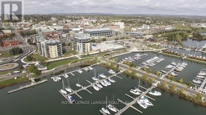 2260 Sleeping Giant Parkway, Thunder Bay (Lakefront), Ontario, P7A0E7, Thunder Bay (Lakefront), Ontario — photo 1 of 5