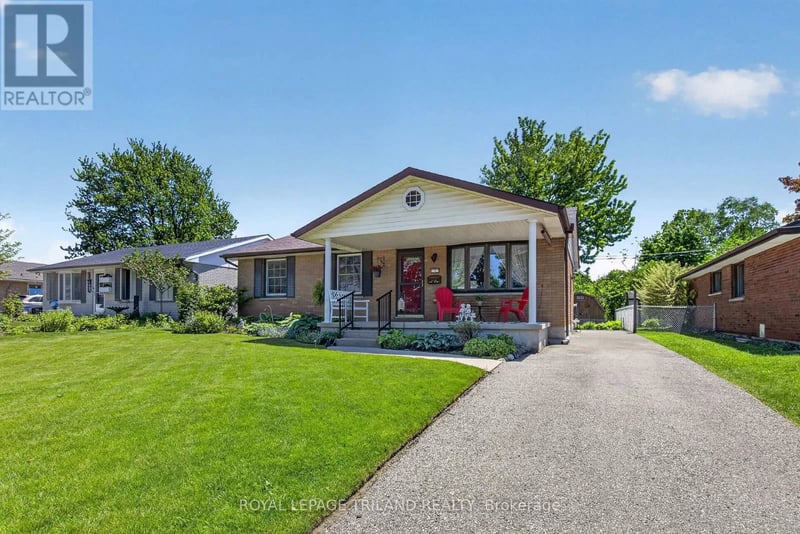 7 THOMPSON Avenue, St. Thomas, Ontario, N5R1G1, St. Thomas, Ontario — photo 1 of 5