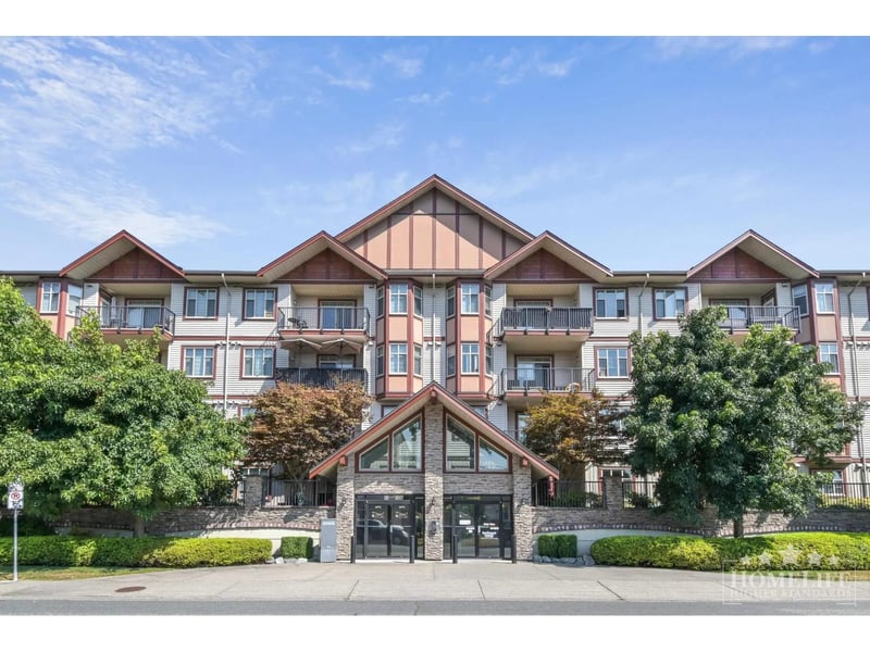 45615 45615 BRETT AVENUE, Chilliwack Proper West, Chilliwack, British Columbia, V2P1P1, Chilliwack, British Columbia — photo 1 of 5