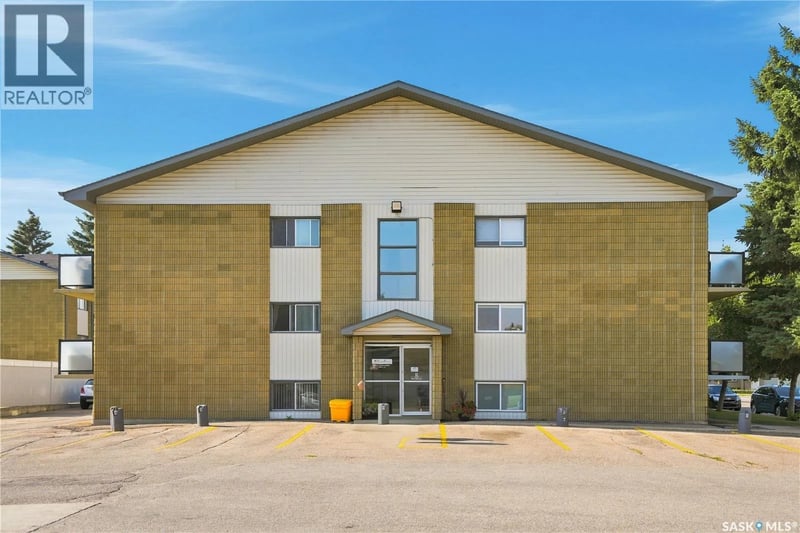 2 111 St Lawrence CRESCENT, Saskatoon, Saskatchewan, S7K1G7, Saskatoon, Saskatchewan — photo 1 of 5