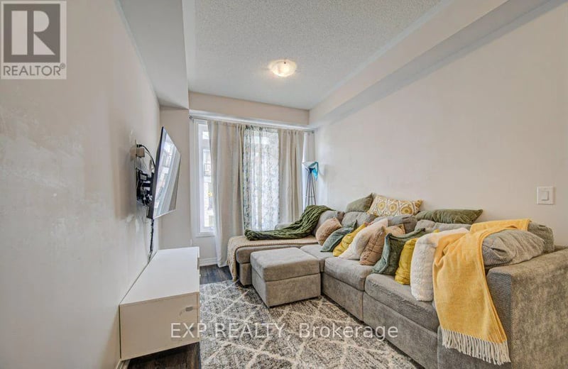 #1302 585 Colborne Street East, Brantford, Ontario, N2S0K4, Brantford, Ontario — photo 1 of 5