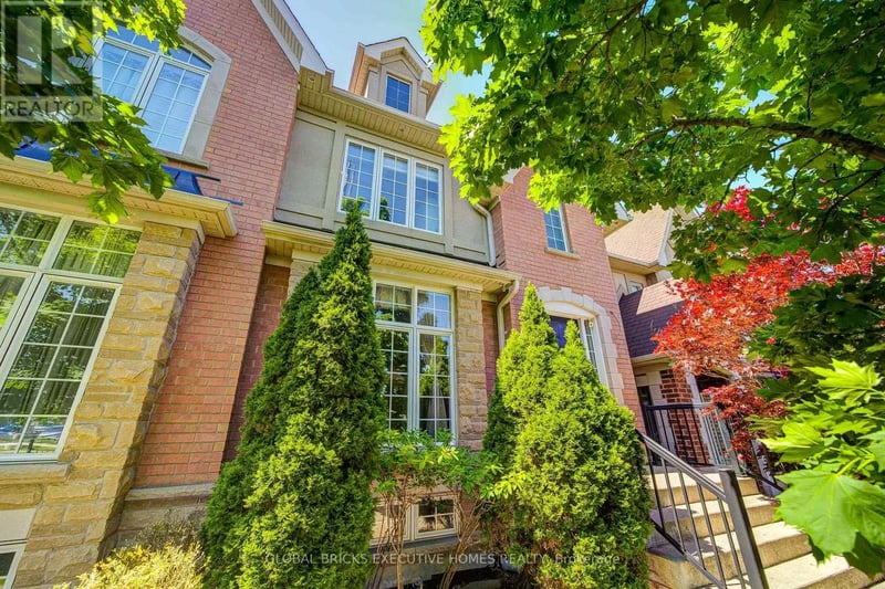 3885 Eglinton Avenue, Mississauga (Churchill Meadows), Ontario, L5M7Z7, Mississauga (Churchill Meadows), Ontario — photo 1 of 5