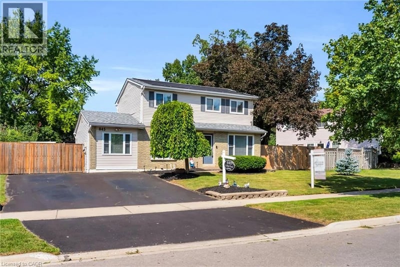 845 CABOT Trail, Milton, Ontario, L9T3S7, Milton, Ontario — photo 1 of 5