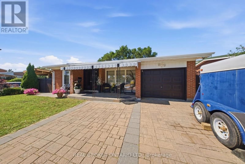 21 Kendleton Drive, Toronto (Mount Olive-Silverstone-Jamestown), Ontario, M9V1T9, Toronto (Mount Olive-Silverstone-Jamestown), Ontario — photo 1 of 5