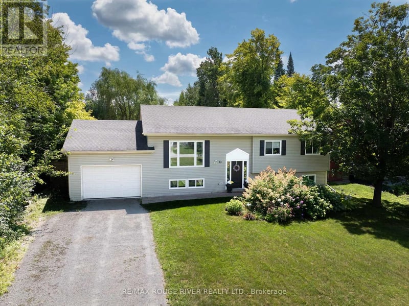 33 Creek Drive, Georgina (Pefferlaw), Ontario, L0E1N0, Georgina (Pefferlaw), Ontario — photo 1 of 5