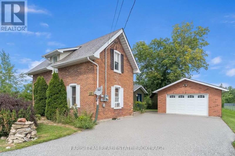 139 Veterans Lane, Tay (Victoria Harbour), Ontario, L0K2A0, Tay (Victoria Harbour), Ontario — photo 1 of 5