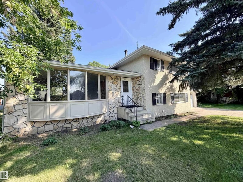5226 47 AV, St. Paul Town, Alberta, T0A3A4, St. Paul Town, Alberta — photo 1 of 5