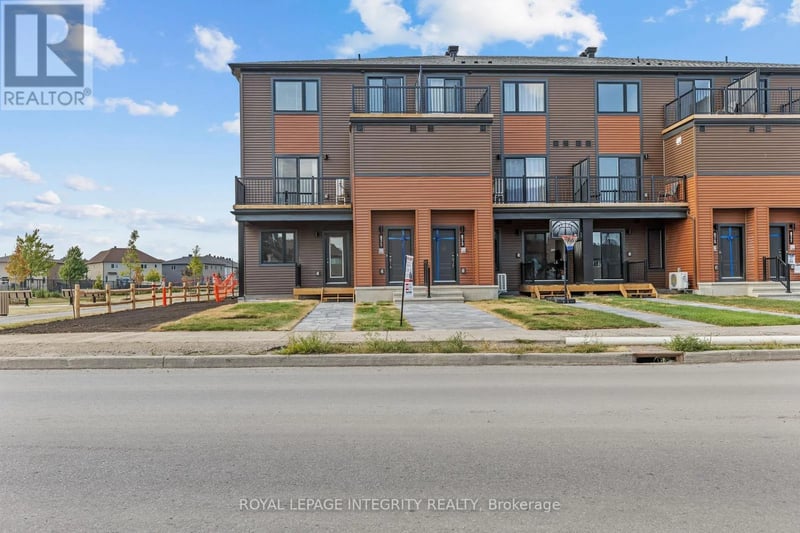 871 Decoeur Drive, Ottawa, Ontario, K4A5S5, Ottawa, Ontario — photo 1 of 5