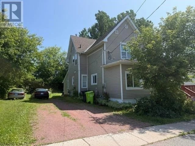 26 Alberta AVE, Sault Ste. Marie, Ontario, P6B2N7, Sault Ste. Marie, Ontario — photo 1 of 5