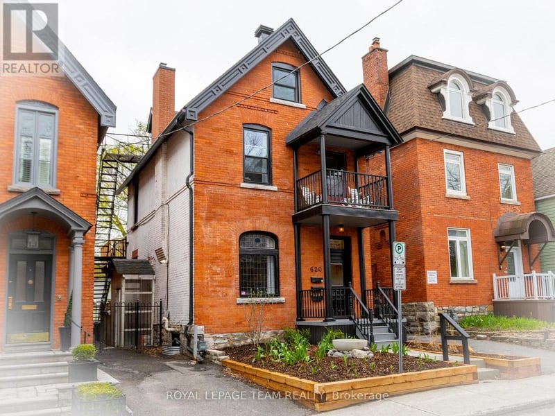 620 Cooper Street, Ottawa, Ontario, K1R5J2, Ottawa, Ontario — photo 1 of 5