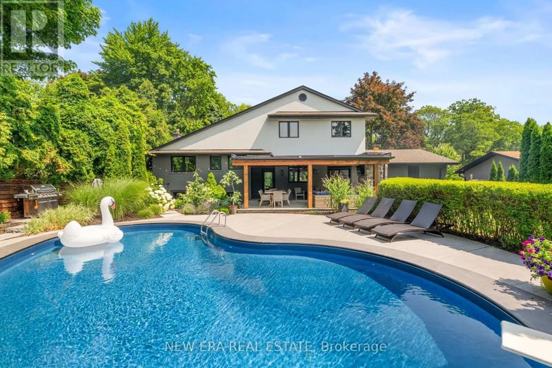 261 Pinetree Way, Mississauga (Mineola), Ontario, L5G2R4, Mississauga (Mineola), Ontario — photo 1 of 5