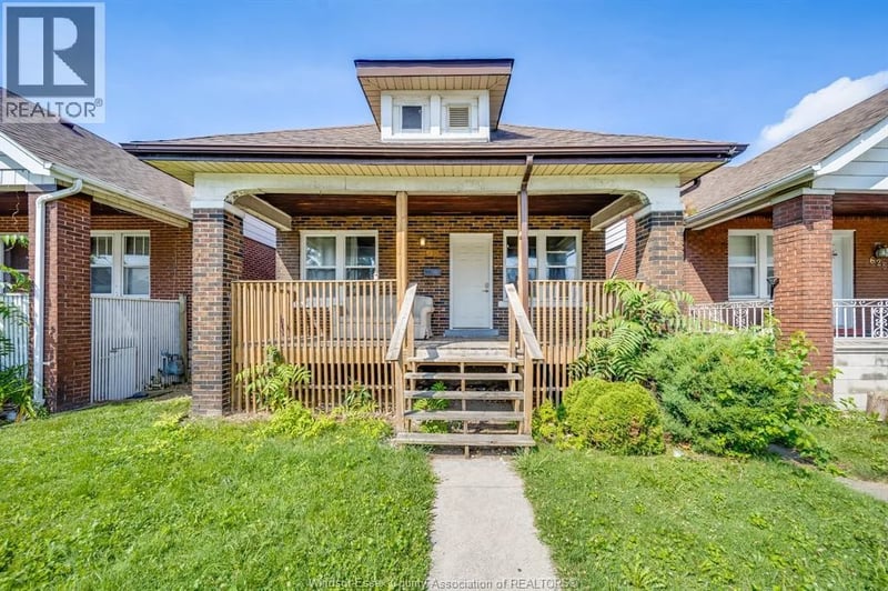 631 RANKIN Avenue, Windsor, Ontario, N9B2R8, Windsor, Ontario — photo 1 of 5