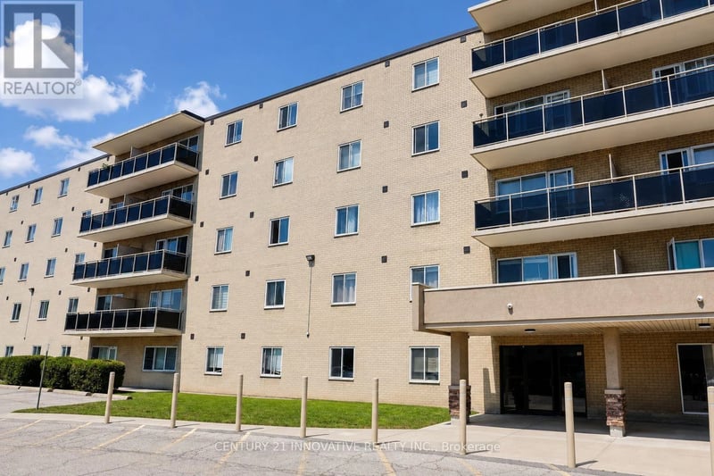 #101 936 Glen Street, Oshawa (Lakeview), Ontario, L1J5Z7, Oshawa (Lakeview), Ontario — photo 1 of 5