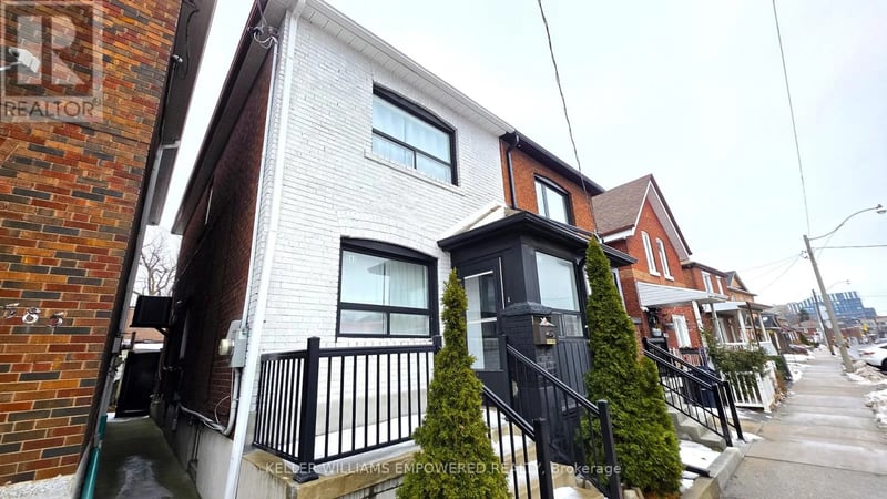 #Bsmt 583 Old Weston Road, Toronto (Weston-Pellam Park), Ontario, M6N3B2, Toronto (Weston-Pellam Park), Ontario — photo 1 of 5
