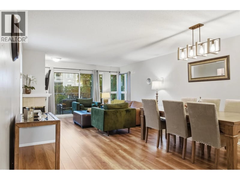 #303 106 KINGS Road, North Vancouver, British Columbia, V7N2L8, North Vancouver, British Columbia — photo 1 of 5