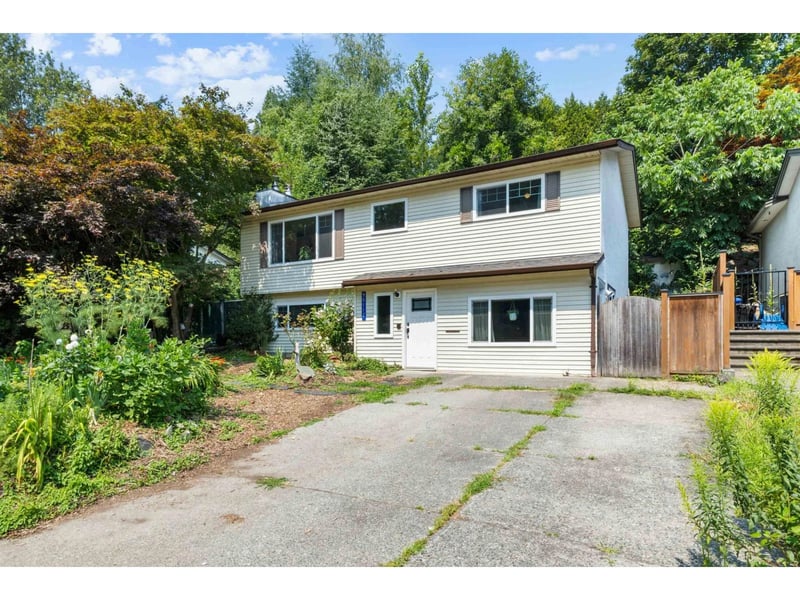 35117 SKEENA Avenue, Abbotsford, British Columbia, V2S7H5, Abbotsford, British Columbia — photo 1 of 5