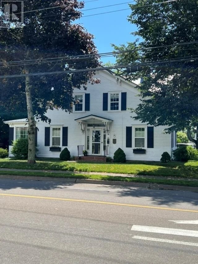 86 Queen Street, Truro, Nova Scotia, B2N2B3, Truro, Nova Scotia — photo 1 of 5