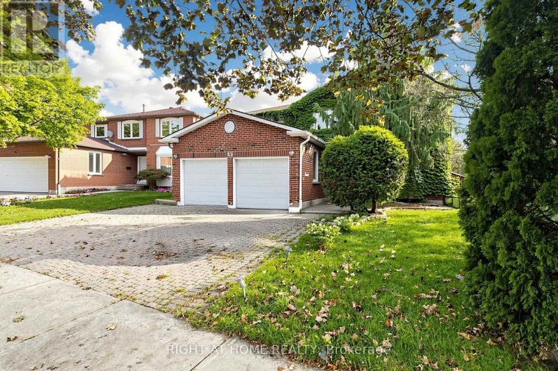 43 Topham Crescent, Richmond Hill (Westbrook), Ontario, L4C9H1, Richmond Hill (Westbrook), Ontario — photo 1 of 5