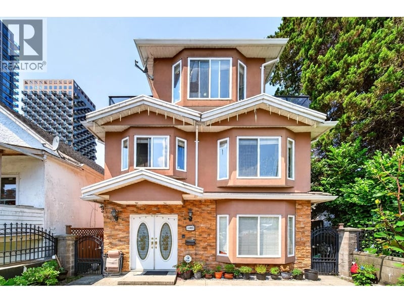 5009 PAYNE Street, Vancouver, British Columbia, V5R4J5, Vancouver, British Columbia — photo 1 of 5