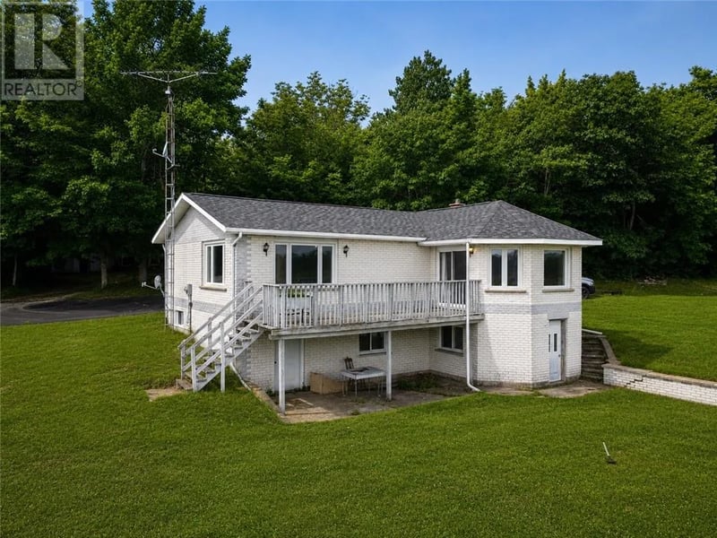 6294 King Street, Mindemoya, Ontario, P0P1S0, Mindemoya, Ontario — photo 1 of 5