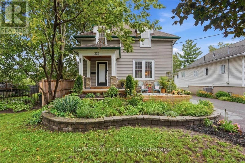 225 Bleecker Avenue, Belleville (Belleville Ward), Ontario, K8N3T9, Belleville (Belleville Ward), Ontario — photo 1 of 5