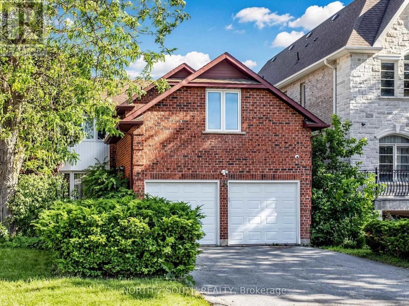 19 Roosevelt Drive, Richmond Hill (South Richvale), Ontario, L4C6V1, Richmond Hill (South Richvale), Ontario — photo 1 of 5