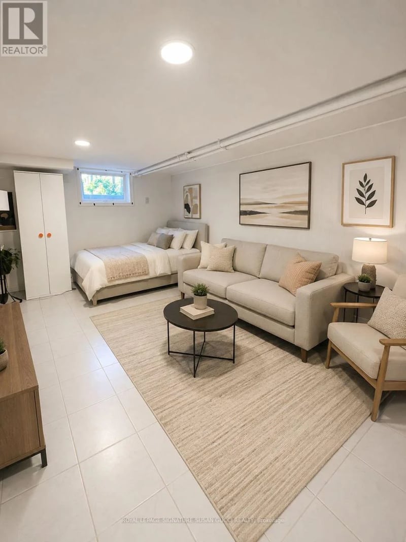 #Lower 31 Lesmount Avenue, Toronto (Danforth Village-East York), Ontario, M4J3V5, Toronto (Danforth Village-East York), Ontario — photo 1 of 5