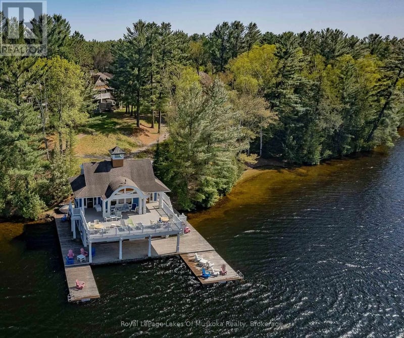 #V3, W8 1020 Birch Glen Road, Lake of Bays (Mclean), Ontario, P0B1A0, Lake of Bays (Mclean), Ontario — photo 1 of 5