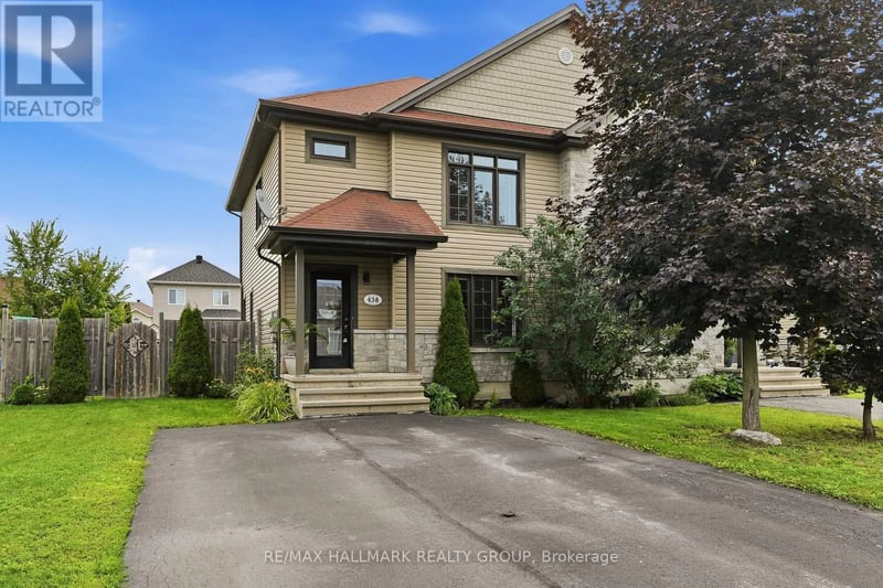 438 DENIS Street, Alfred and Plantagenet, Ontario, K0A3K0, Alfred and Plantagenet, Ontario — photo 1 of 5