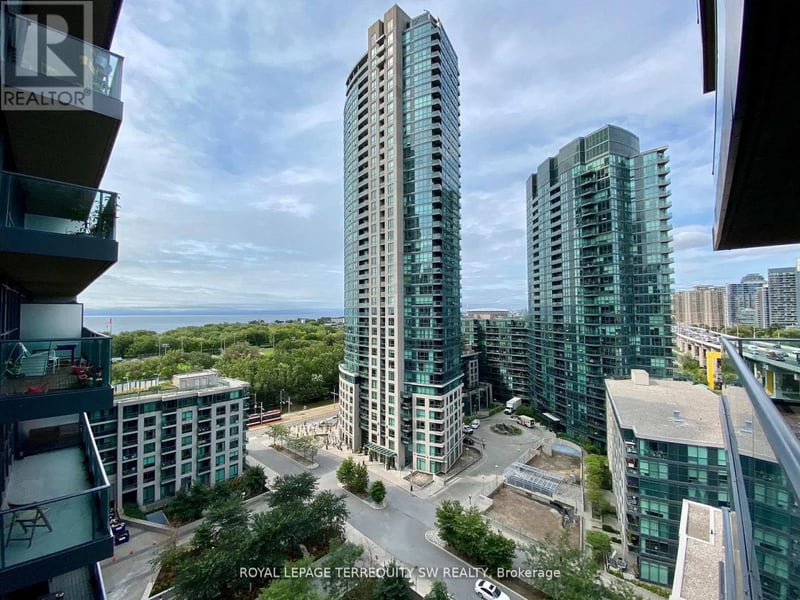 #1458 209 Fort York Boulevard, Toronto (Niagara), Ontario, M5V4A1, Toronto (Niagara), Ontario — photo 1 of 5