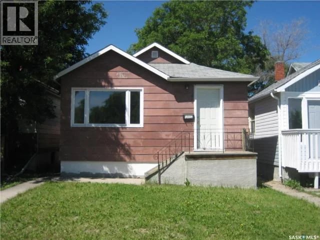 914 Retallack STREET, Regina, Saskatchewan, S4T2H1, Regina, Saskatchewan