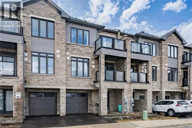 #810 585 COLBORNE Street East, Brantford, Ontario, N3S0K4, Brantford, Ontario — photo 1 of 5