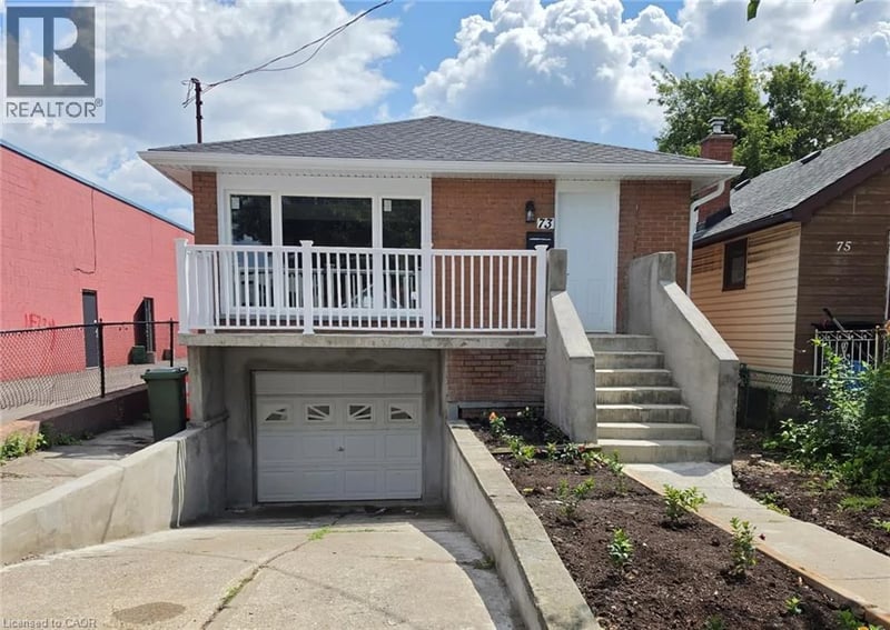 73 ADAIR Avenue South, Hamilton, Ontario, L8K3S4, Hamilton, Ontario — photo 1 of 5