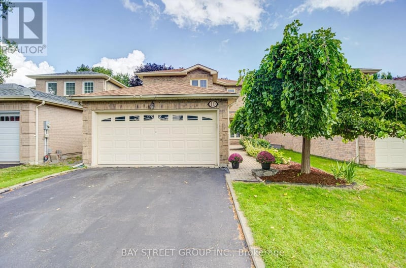 10 Hemingford Place, Whitby (Pringle Creek), Ontario, L1R1G1, Whitby (Pringle Creek), Ontario — photo 1 of 5