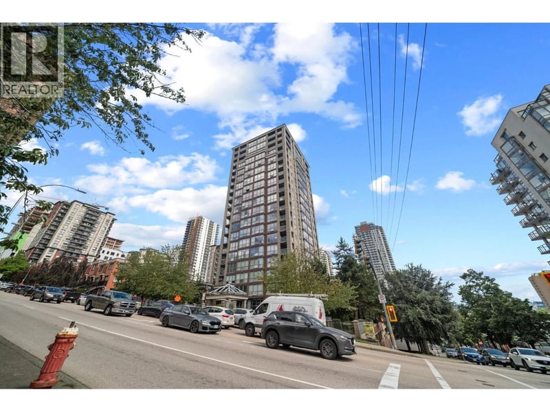 #101 850 ROYAL Avenue, New Westminster, British Columbia, V3M1A6, New Westminster, British Columbia — photo 1 of 5